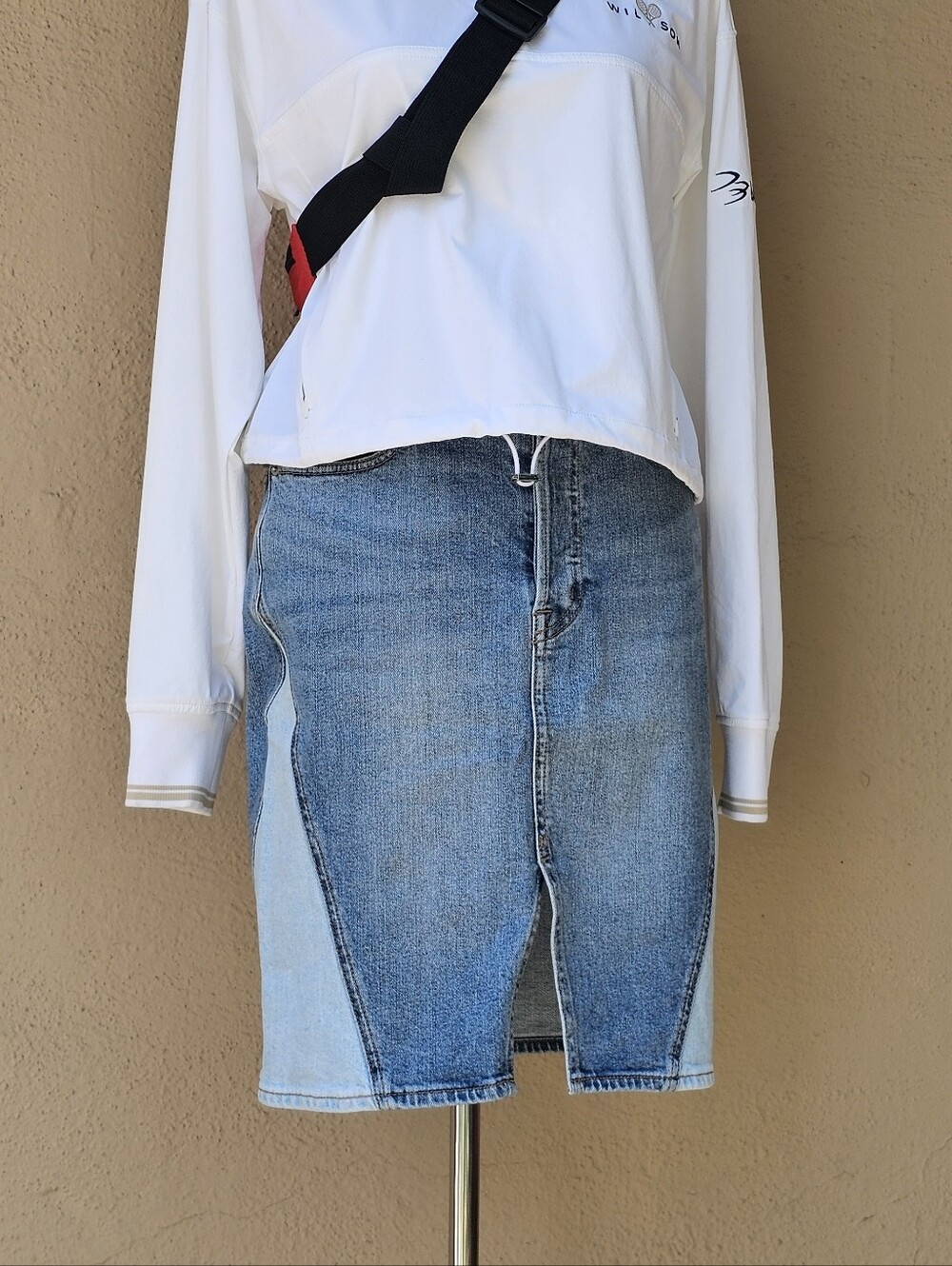 GAP Mixed Denim Medium & Light wash Pencil Skirt Cotton Blend Sz 28